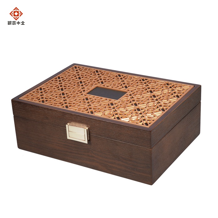 鏤空設(shè)計(jì)禮品包裝木盒